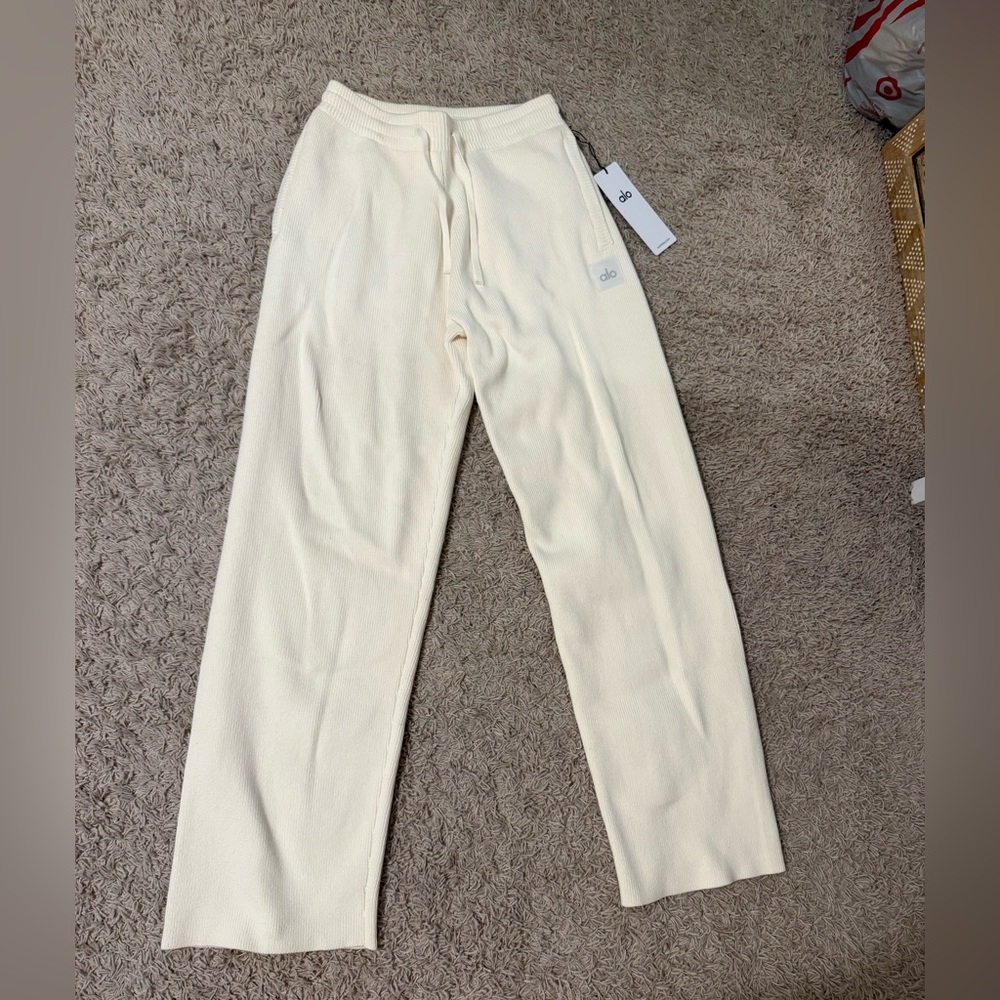 ALO Yoga Scholar Straight Leg Sweatpant